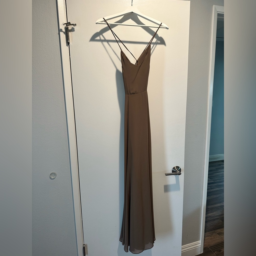 Show Me Your Mumu Godshaw Goddess Gown - S - Dune Chiffon - Picture 4 of 5